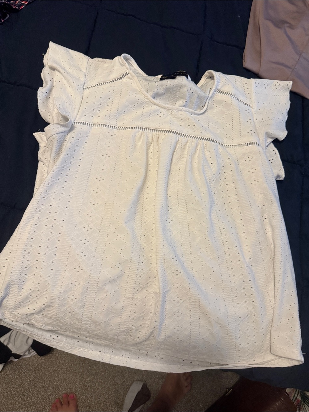 Adrienne Vittadini White Eyelet Short Sleeve Top